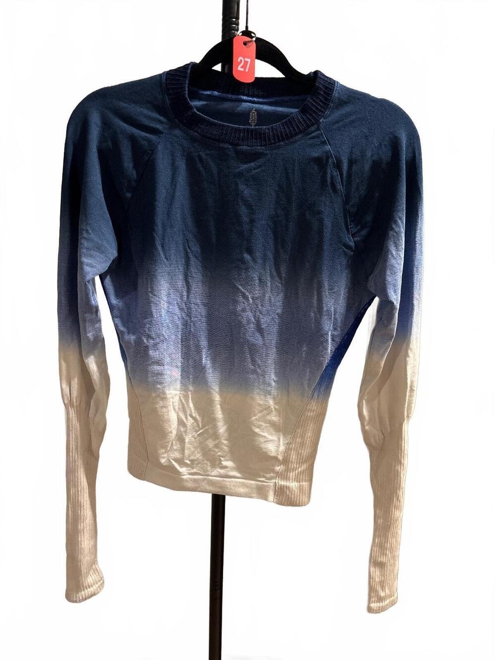 #FP012 NWOT FP Movement Ombre Long Sleeve Top